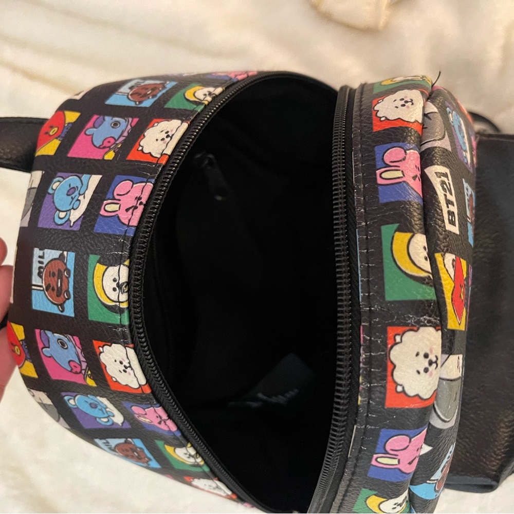 BT21 Mini Backpack - Picture 4 of 6
